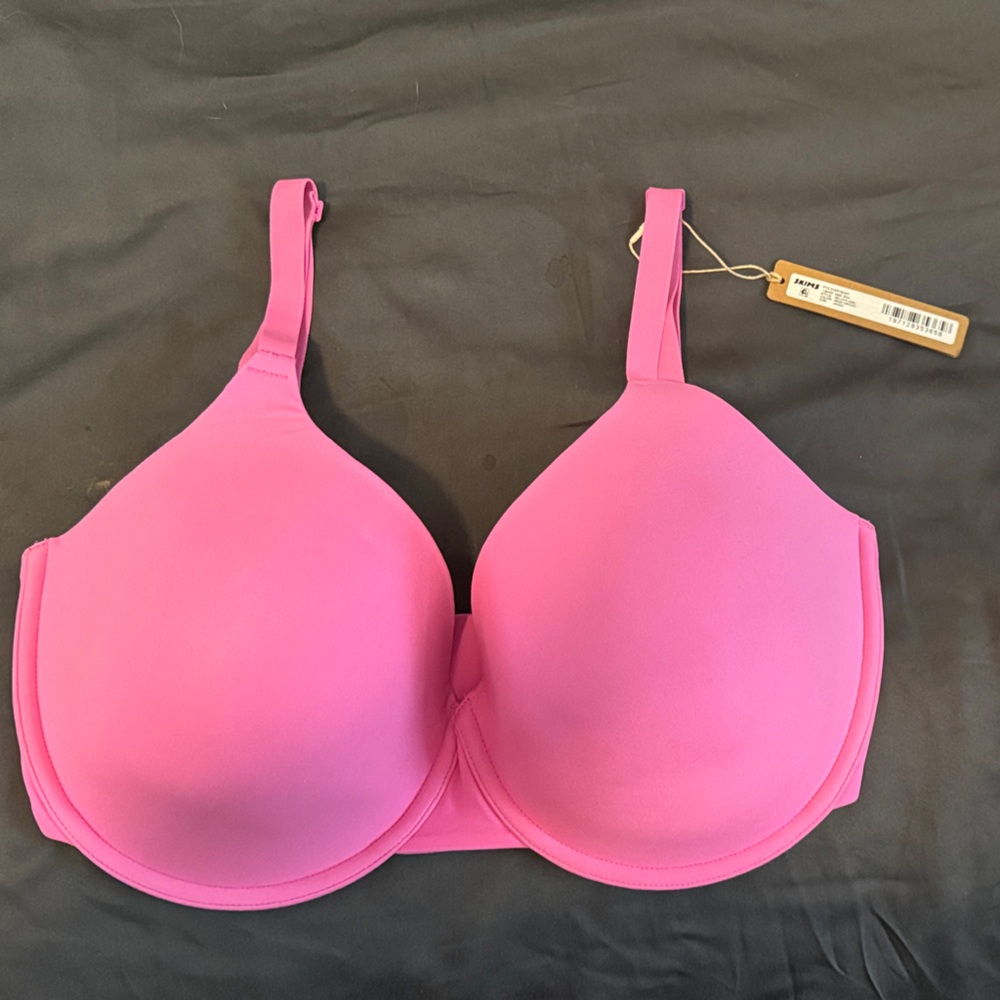 SKIMS Neon Orchid Fits everybody Tshirt bra